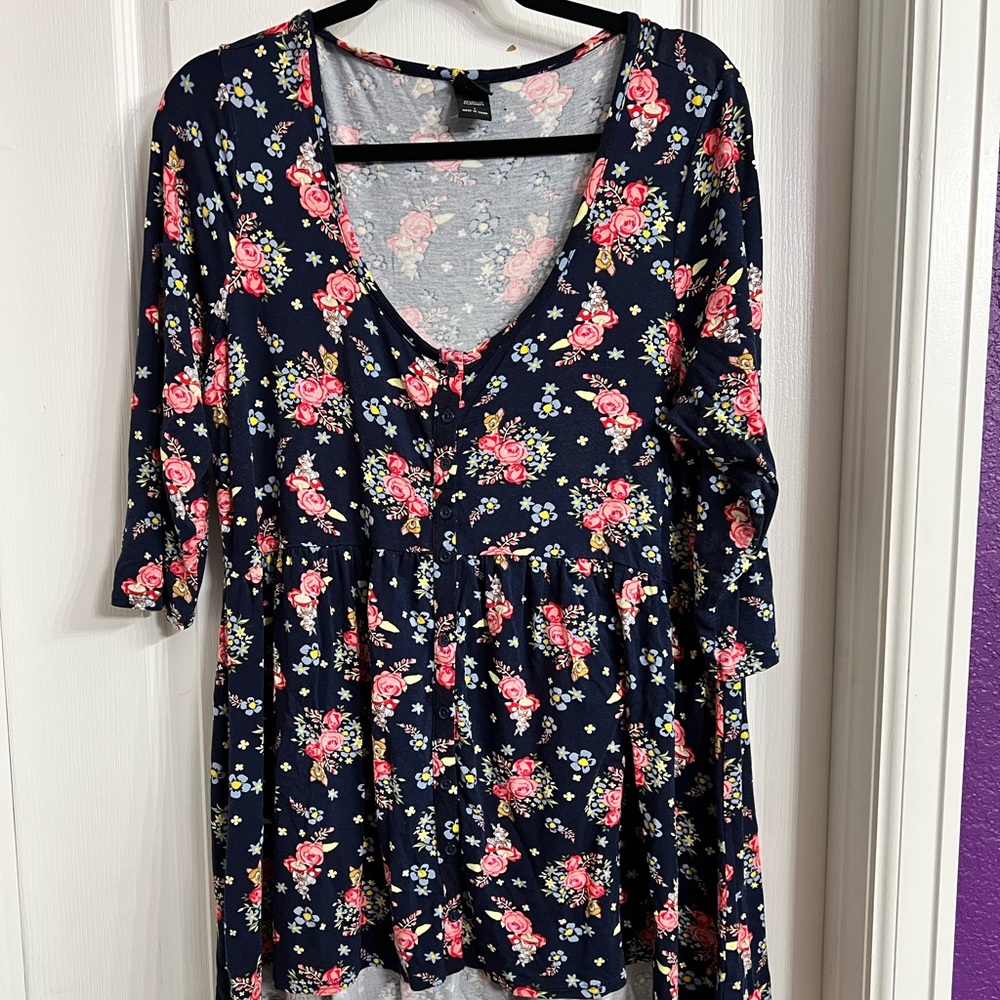 Torrid Bambi top size 1